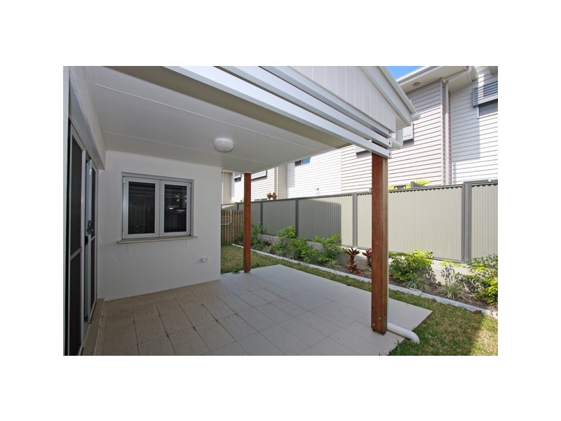 7/541 Esplanade, Urangan QLD 4655