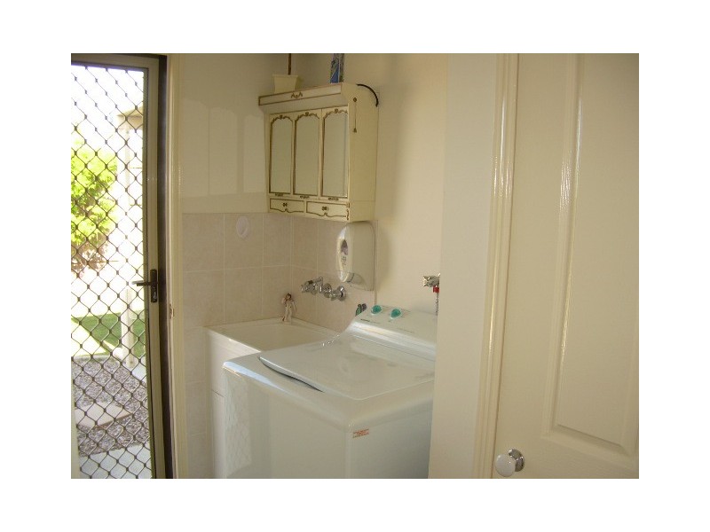 1/69 St Joseph Drive, Urraween QLD 4655