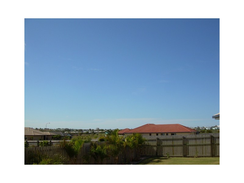 1/69 St Joseph Drive, Urraween QLD 4655