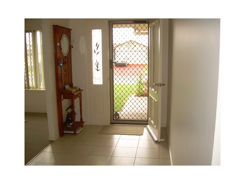 Eli Waters QLD 4655