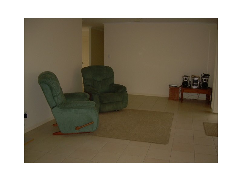 Eli Waters QLD 4655