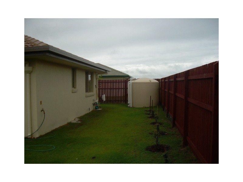 Eli Waters QLD 4655