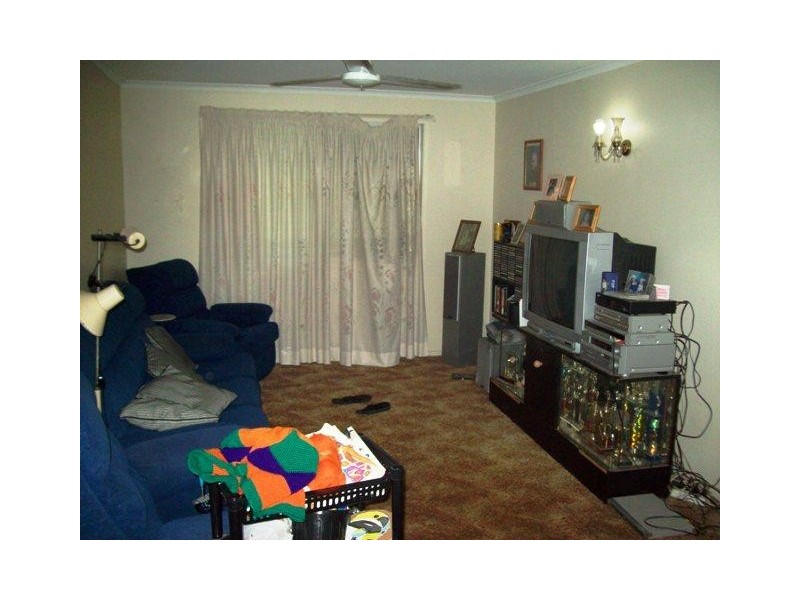 17 Miller Street, Urangan QLD 4655