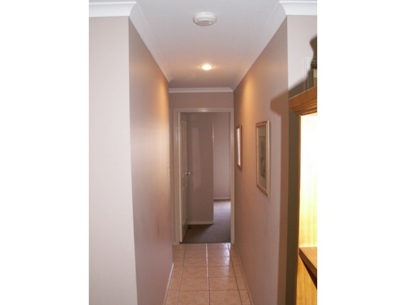 38 Kookaburra Dr, Eli Waters QLD 4655