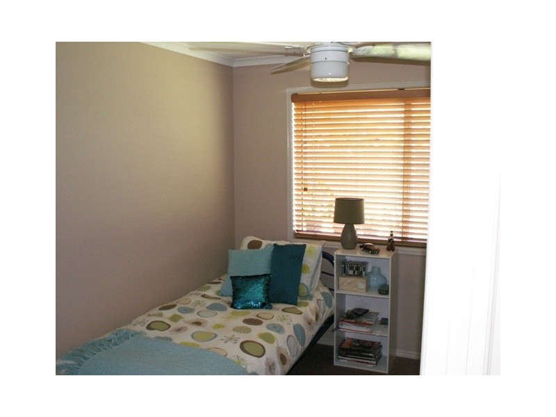 38 Kookaburra Dr, Eli Waters QLD 4655