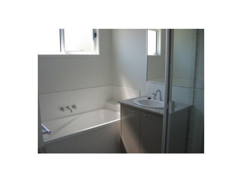 9 Brackish Court, Toogoom QLD 4655