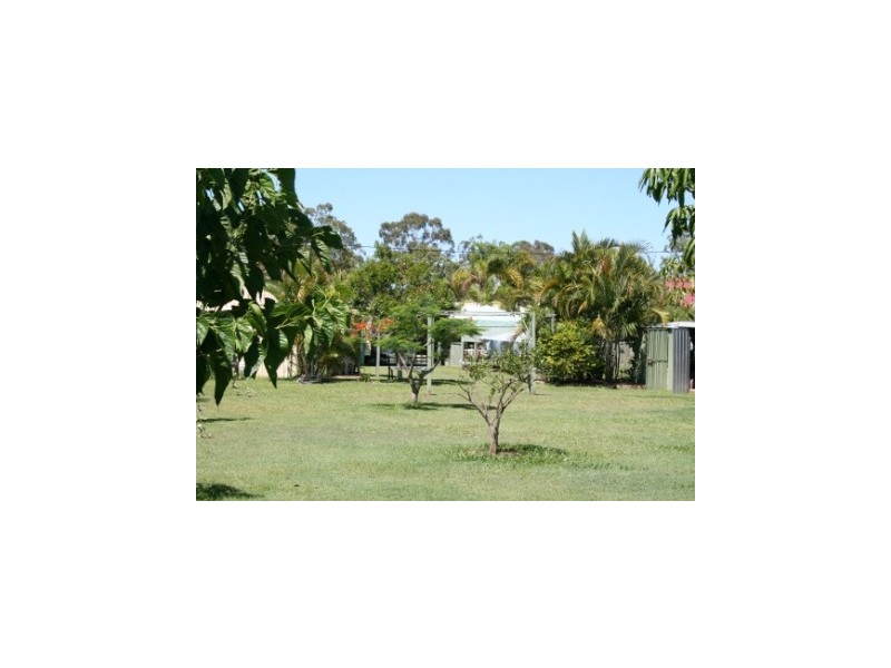 34 Philip Street, Howard QLD 4659