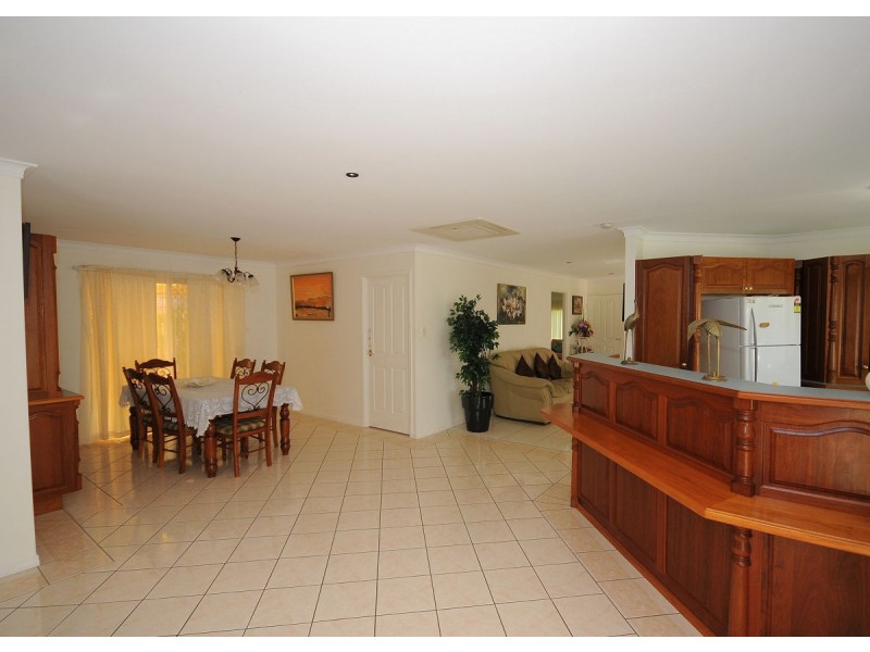 9 Caswell Court, Torquay QLD 4655