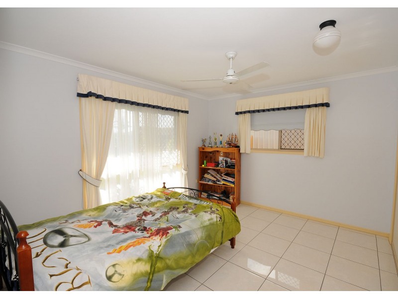 9 Caswell Court, Torquay QLD 4655