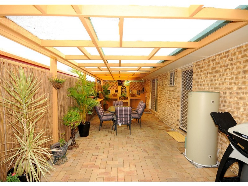 9 Caswell Court, Torquay QLD 4655