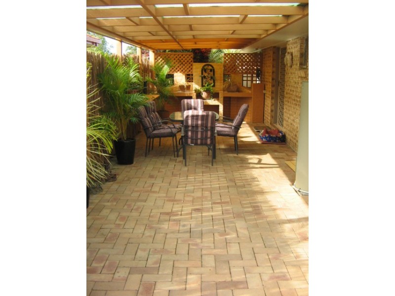 9 Caswell Court, Torquay QLD 4655