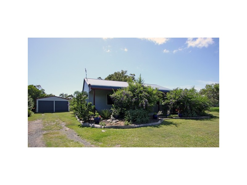 34  Bluewater Rd, Booral QLD 4655