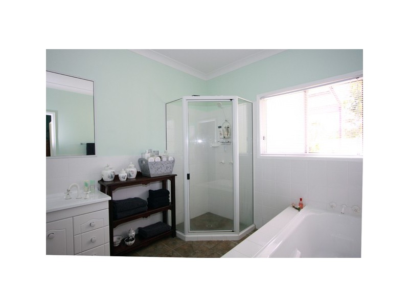 34  Bluewater Rd, Booral QLD 4655