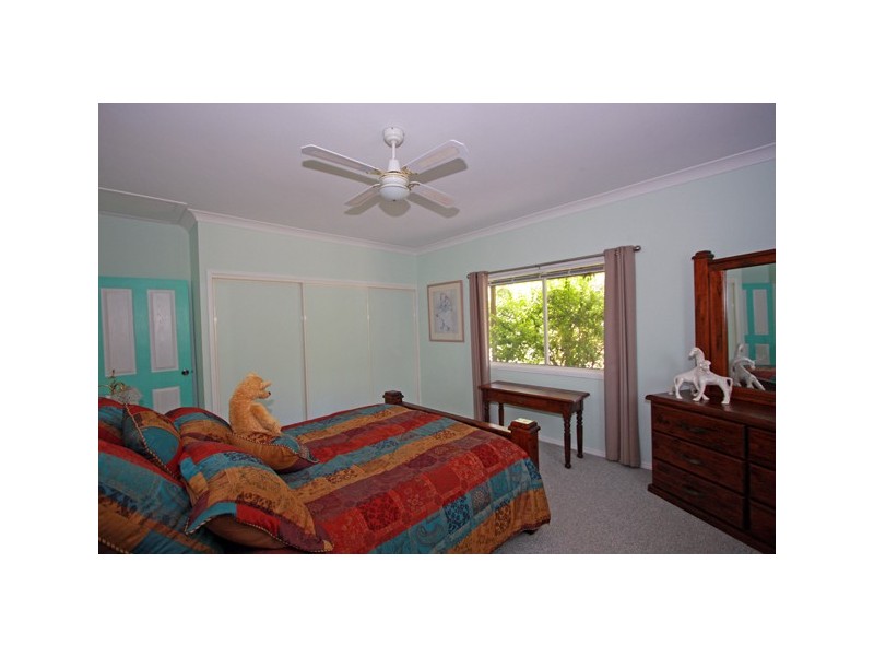 34  Bluewater Rd, Booral QLD 4655