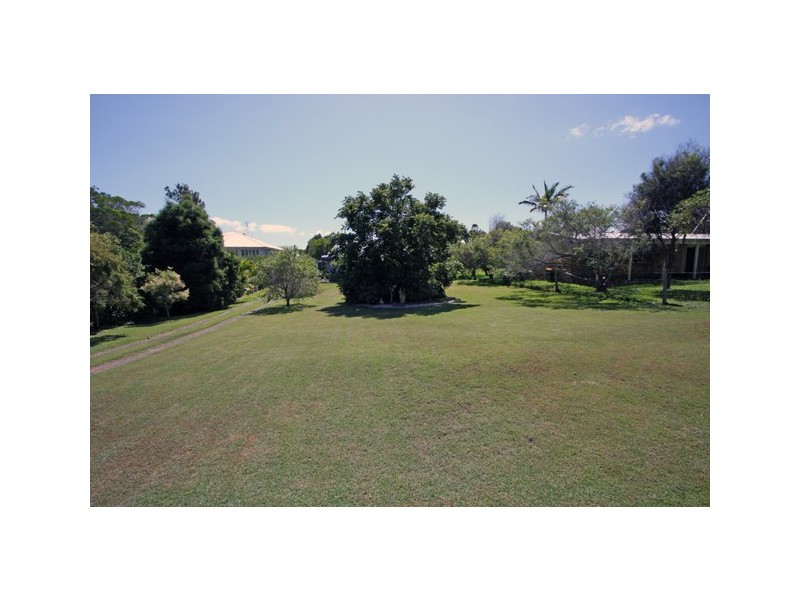 34  Bluewater Rd, Booral QLD 4655