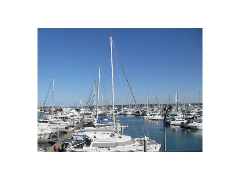 24 Great Sandy Straits Marina, Urangan QLD 4655
