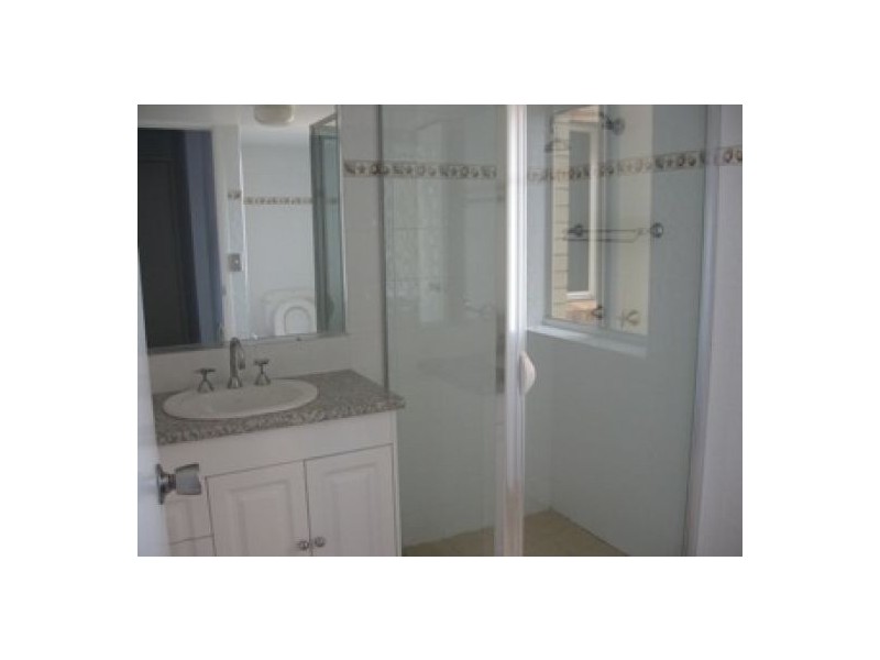 24 Great Sandy Straits Marina, Urangan QLD 4655