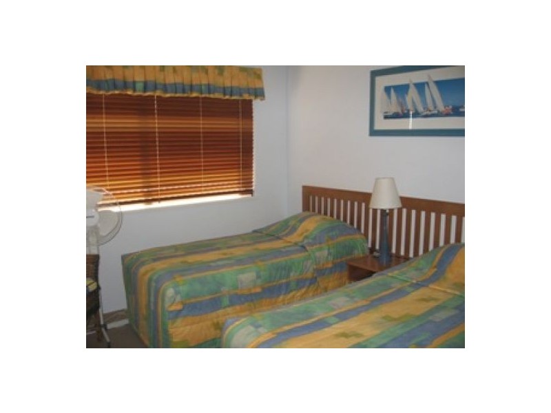 24 Great Sandy Straits Marina, Urangan QLD 4655