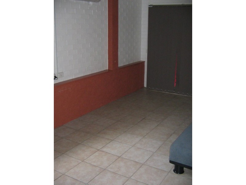 25 Cooloola Crescent, Urangan QLD 4655