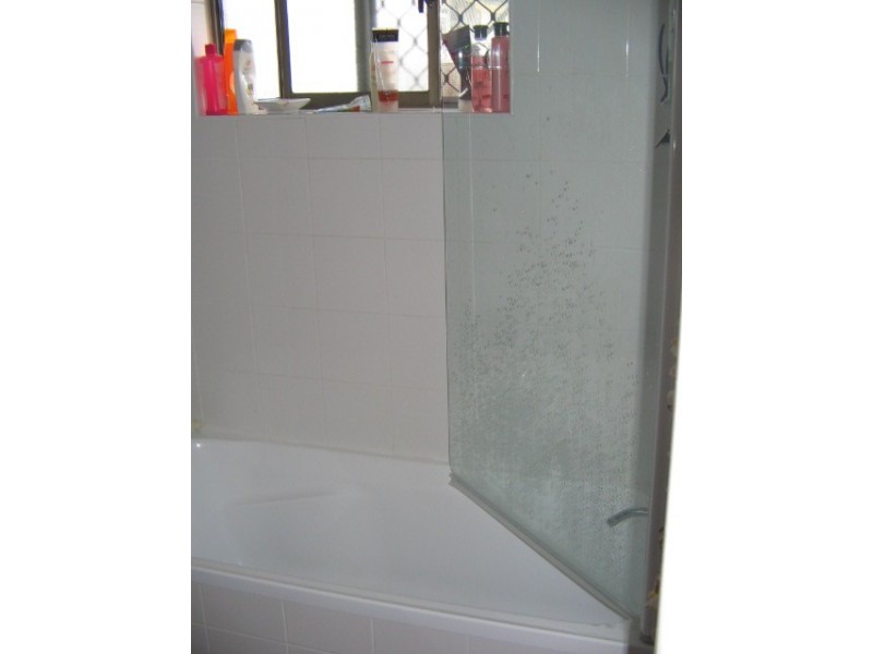 25 Cooloola Crescent, Urangan QLD 4655