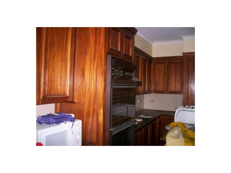 572 The Esplanade, Urangan QLD 4655