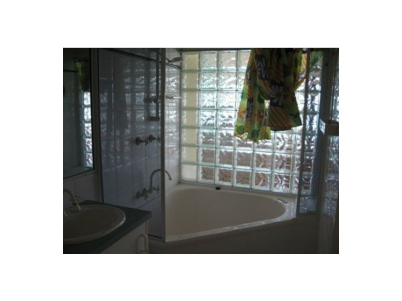 65 Great Sandy Straits Marina, Urangan QLD 4655