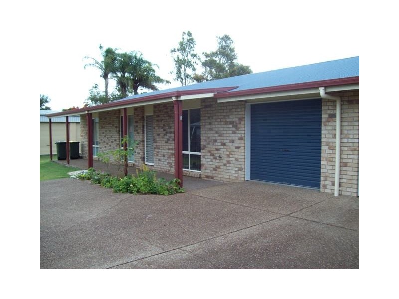 47 Miller Street, Urangan QLD 4655