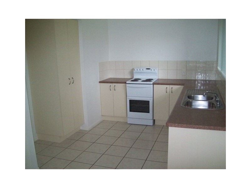 47 Miller Street, Urangan QLD 4655