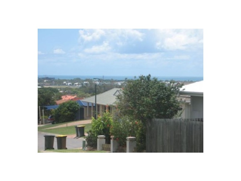 6 Elgin Court, Urraween QLD 4655