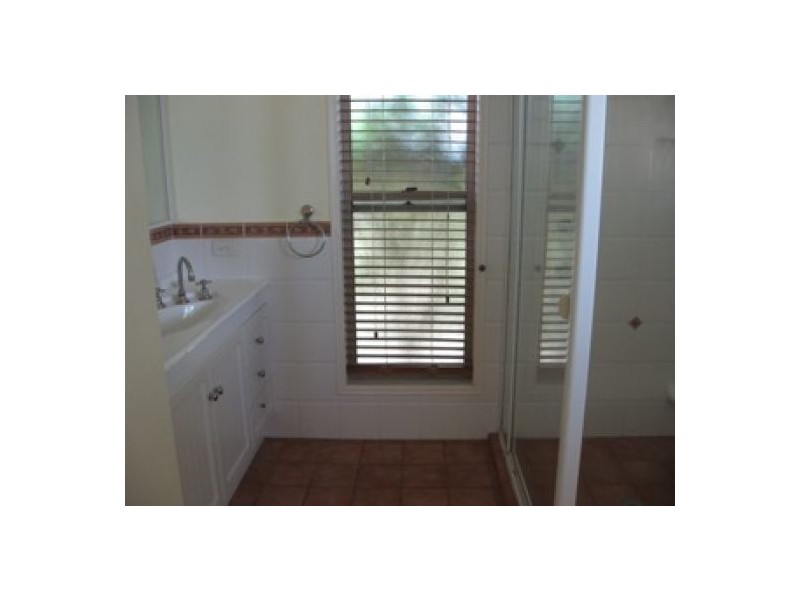 6 Elgin Court, Urraween QLD 4655