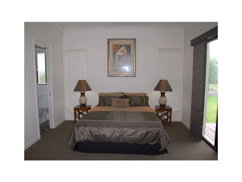 1 Bay Park Drive, Wondunna QLD 4655
