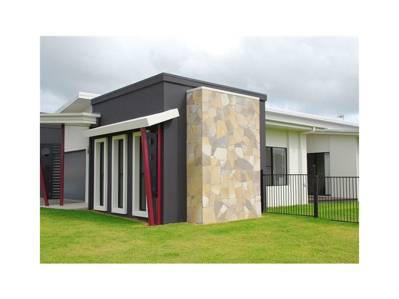 1 Bay Park Drive, Wondunna QLD 4655