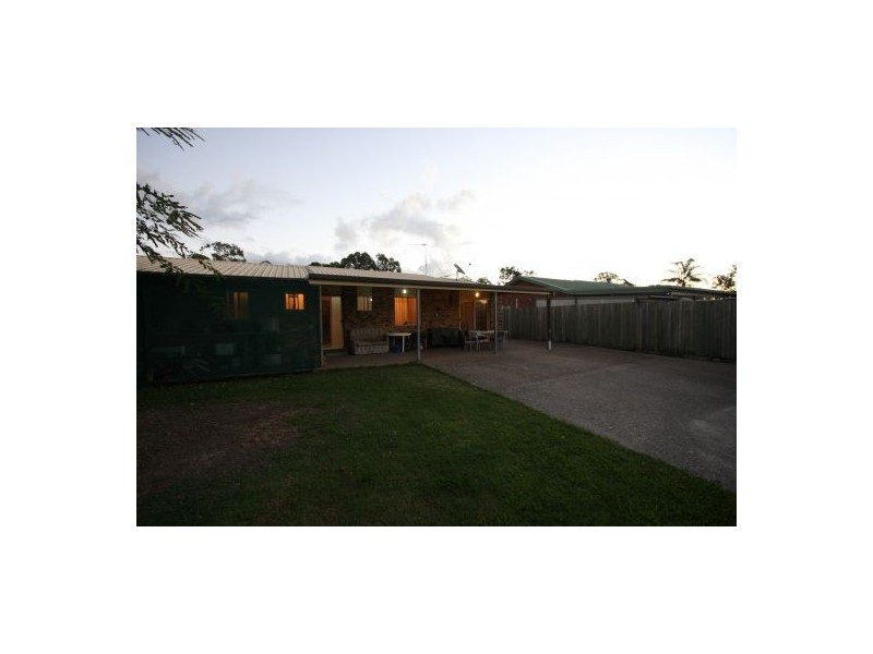 30 Fairway Street, Urraween QLD 4655