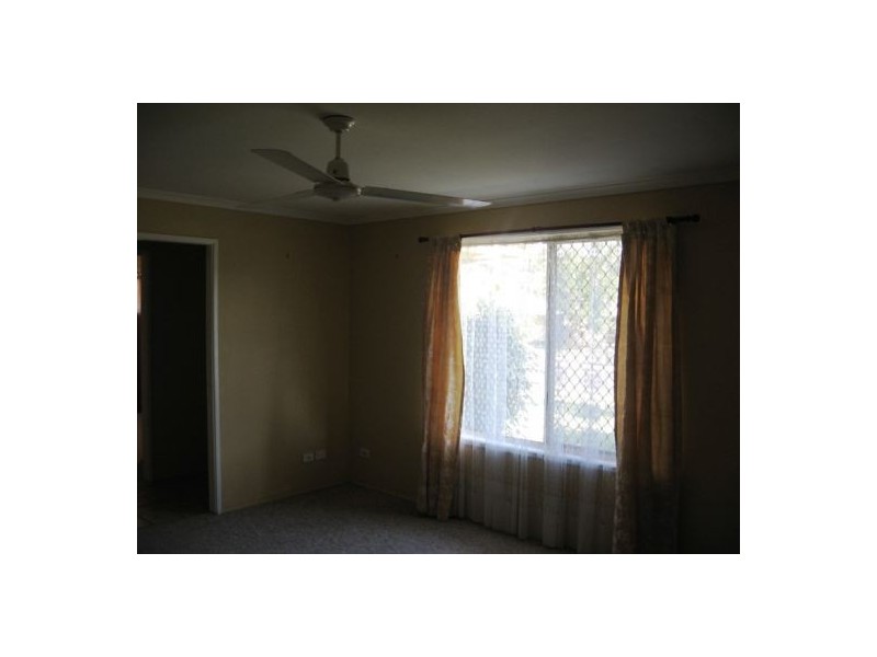 8 Patrick Street, Point Vernon QLD 4655