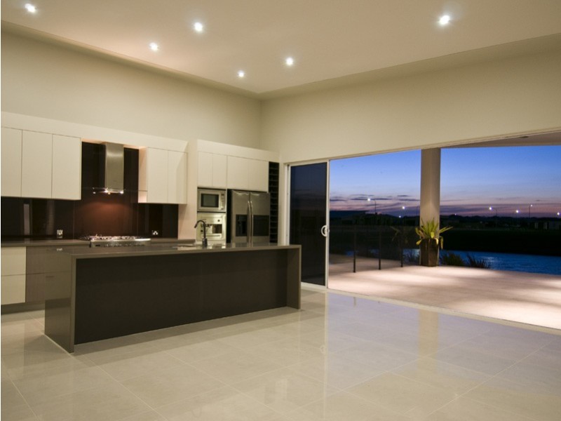 6 Mermaid Ct, Eli Waters QLD 4655