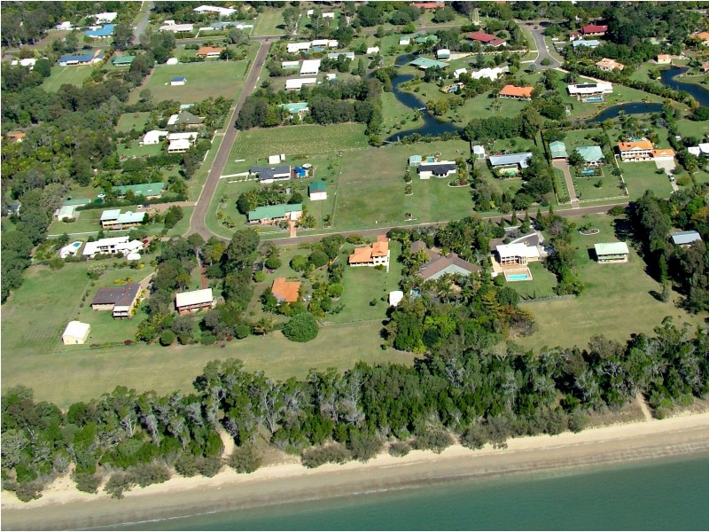 19 Meadow Dr, Dundowran Beach QLD 4655