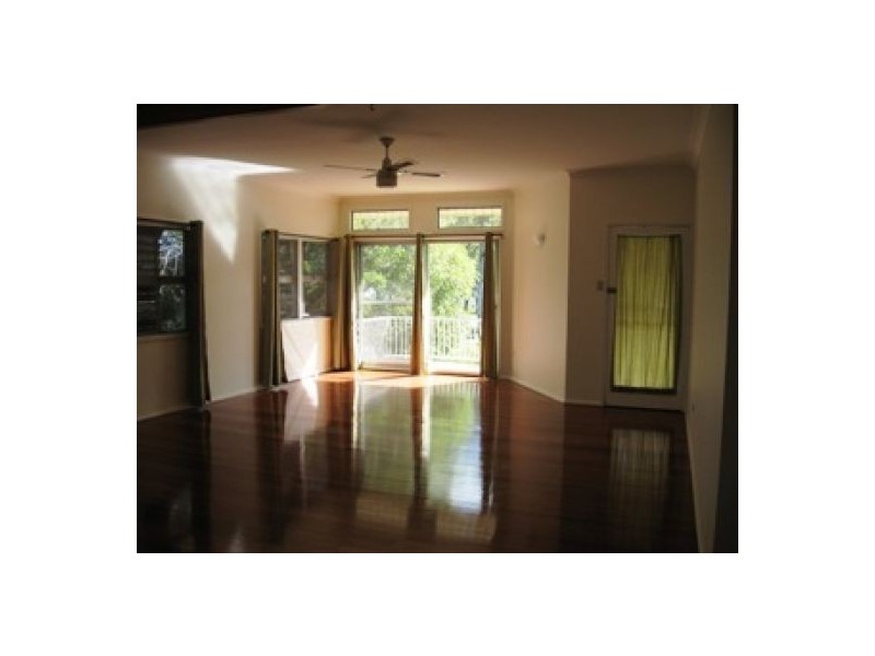 3/533 Esplanade, Urangan QLD 4655