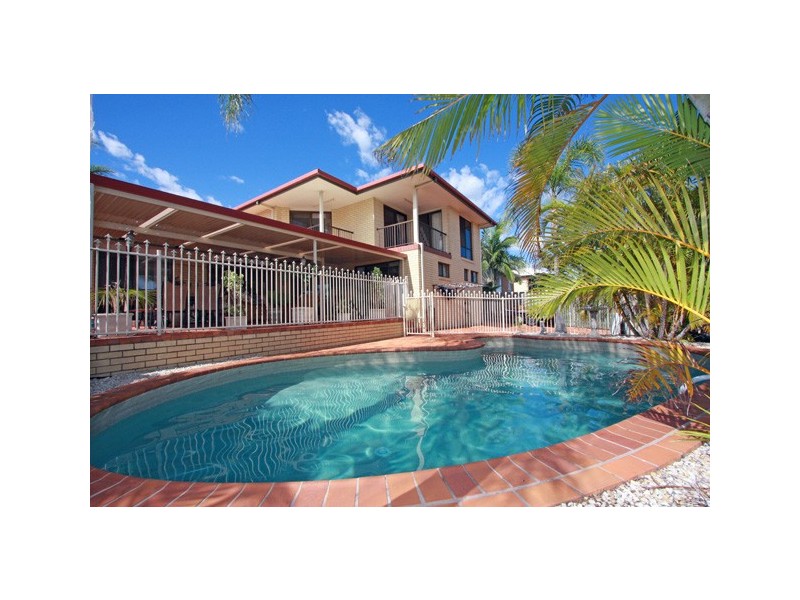 29 Royal Dr, Kawungan QLD 4655