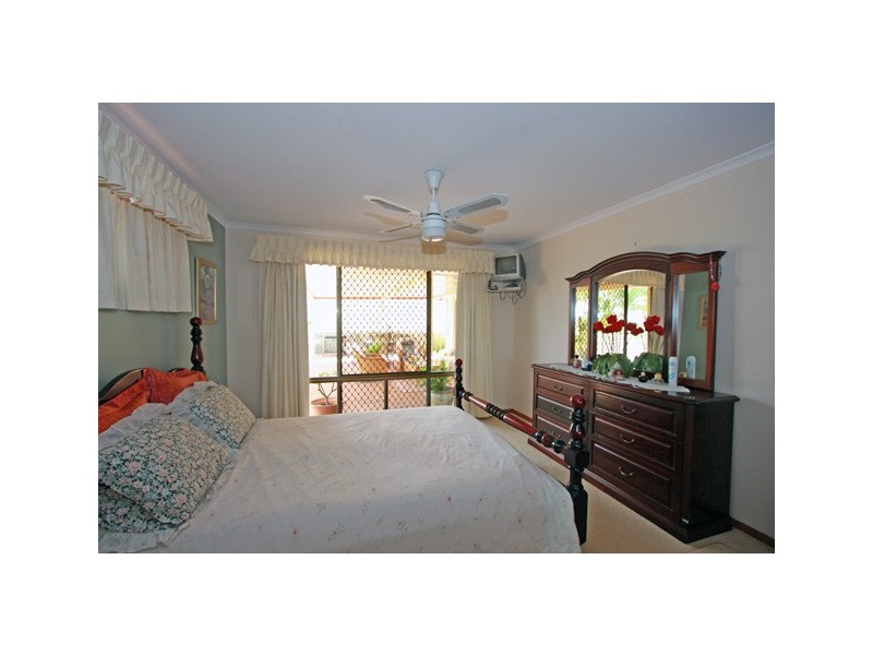 29 Royal Dr, Kawungan QLD 4655