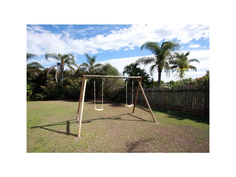 29 Royal Dr, Kawungan QLD 4655