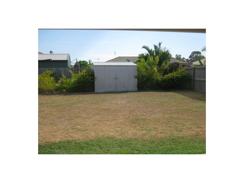 6 Pialba Downs Drive, Eli Waters QLD 4655