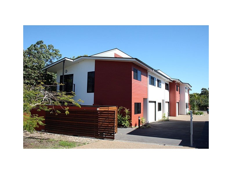 2,5,6/29 Tavistock Street, Torquay QLD 4655