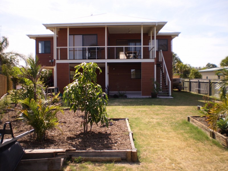 4 Bentwood Street, Burrum Heads QLD 4659