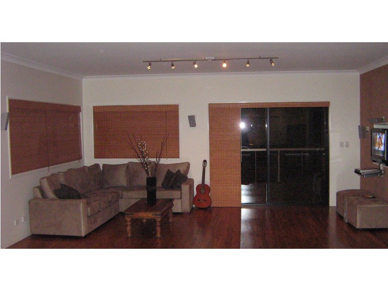 4 Bentwood Street, Burrum Heads QLD 4659