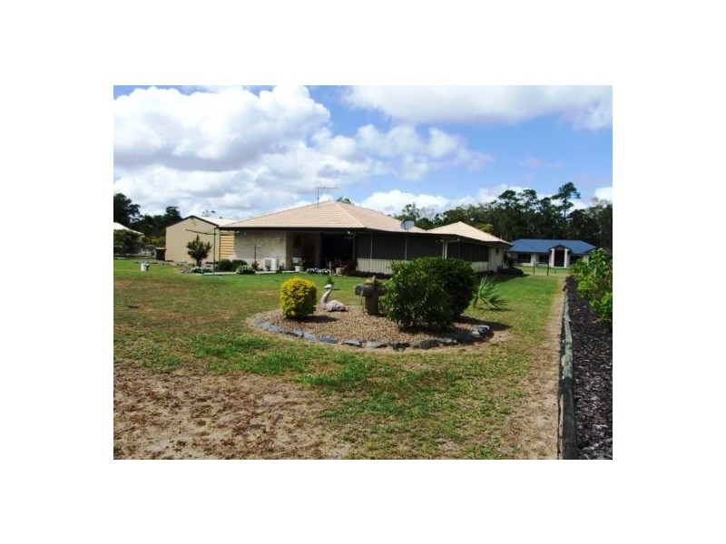 18  Seahorse Circuit, Dundowran QLD 4655