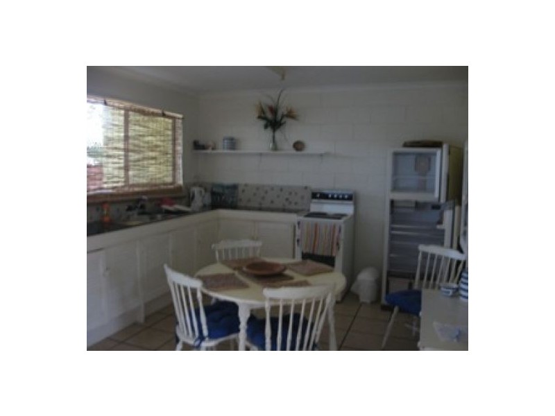 3/10 Hibiscus Street, Hervey Bay QLD 4655