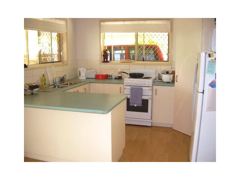 18 Desmond Drive, Hervey Bay QLD 4655
