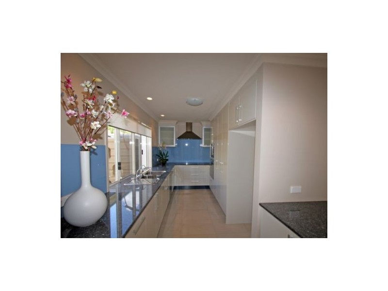 46 Taylor Street, Pialba QLD 4655