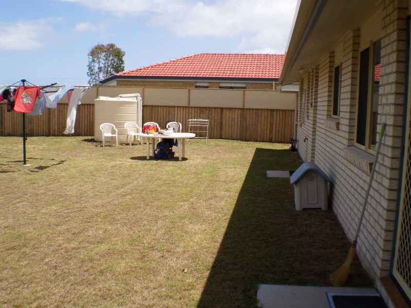 59 Bunya Crt, Eli Waters QLD 4655