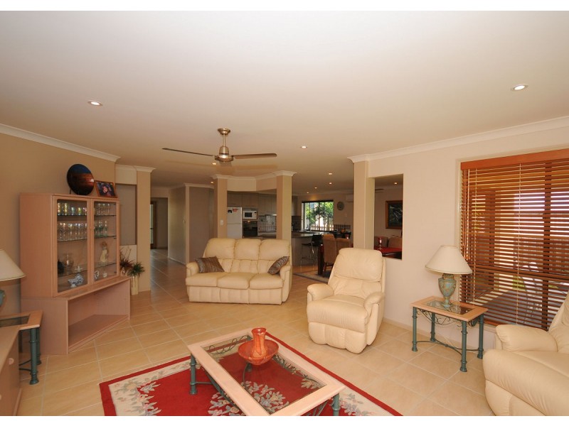 5 Parklink Avenue West, Wondunna QLD 4655